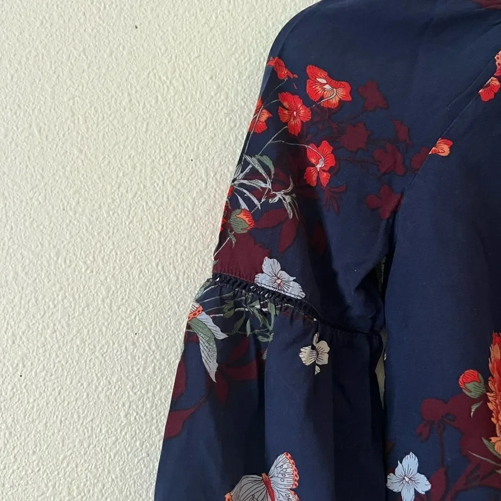 Gap Kids Girls Navy Boho Floral Blouse Balloon Sleeve Round Neck size S(6-7)